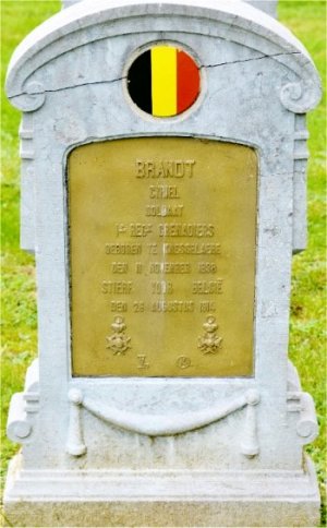 Grafsteen Cyriel Brandt