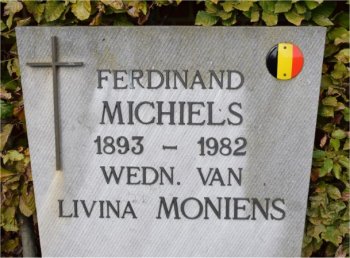 Grafsteen Ferdinand Michiels